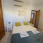 Apartament Charming Close To The And Centre Of *