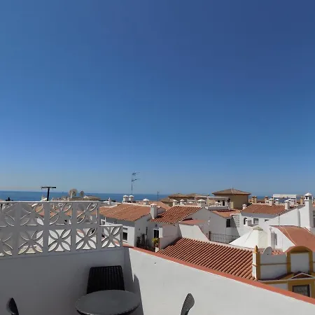 Charming Close To The And Centre Of Apartment *
