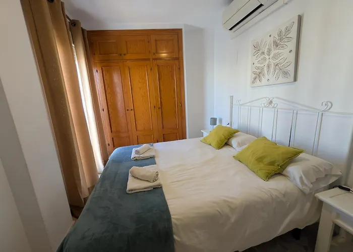 Charming Close To The And Centre Of Апартаменты Нерха