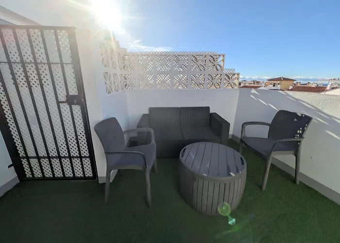 Charming Close To The And Centre Of Нерха